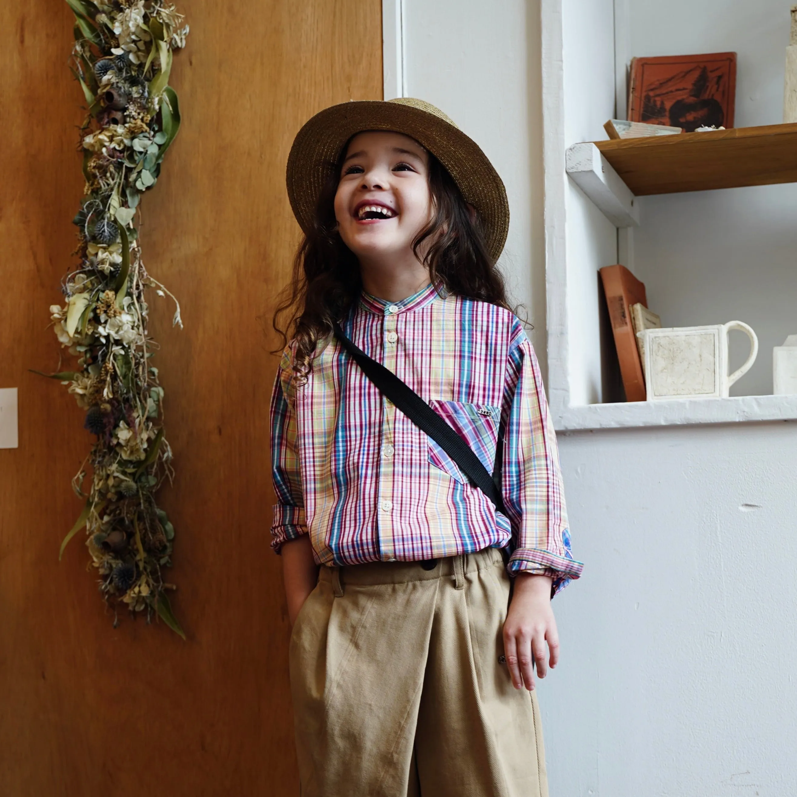 BIG PLAID TAB COLLAR SHIRT