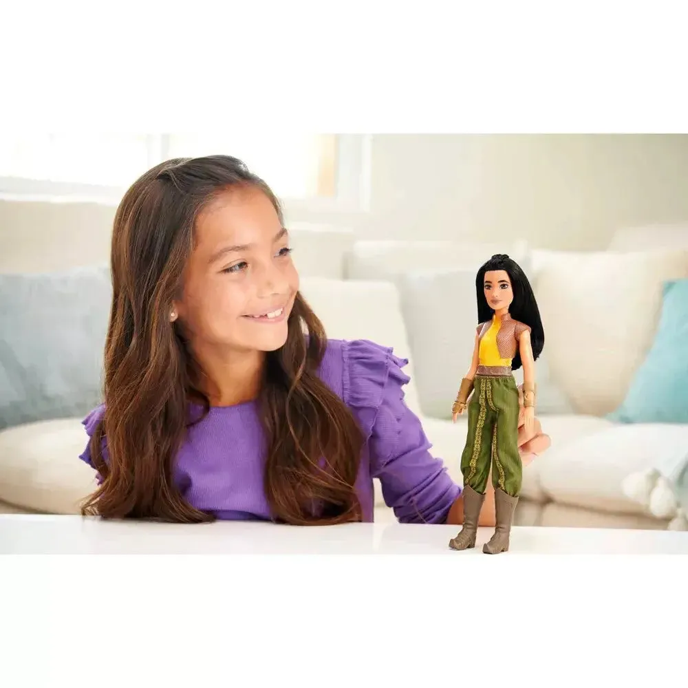 Disney Princess Raya Fashion Doll