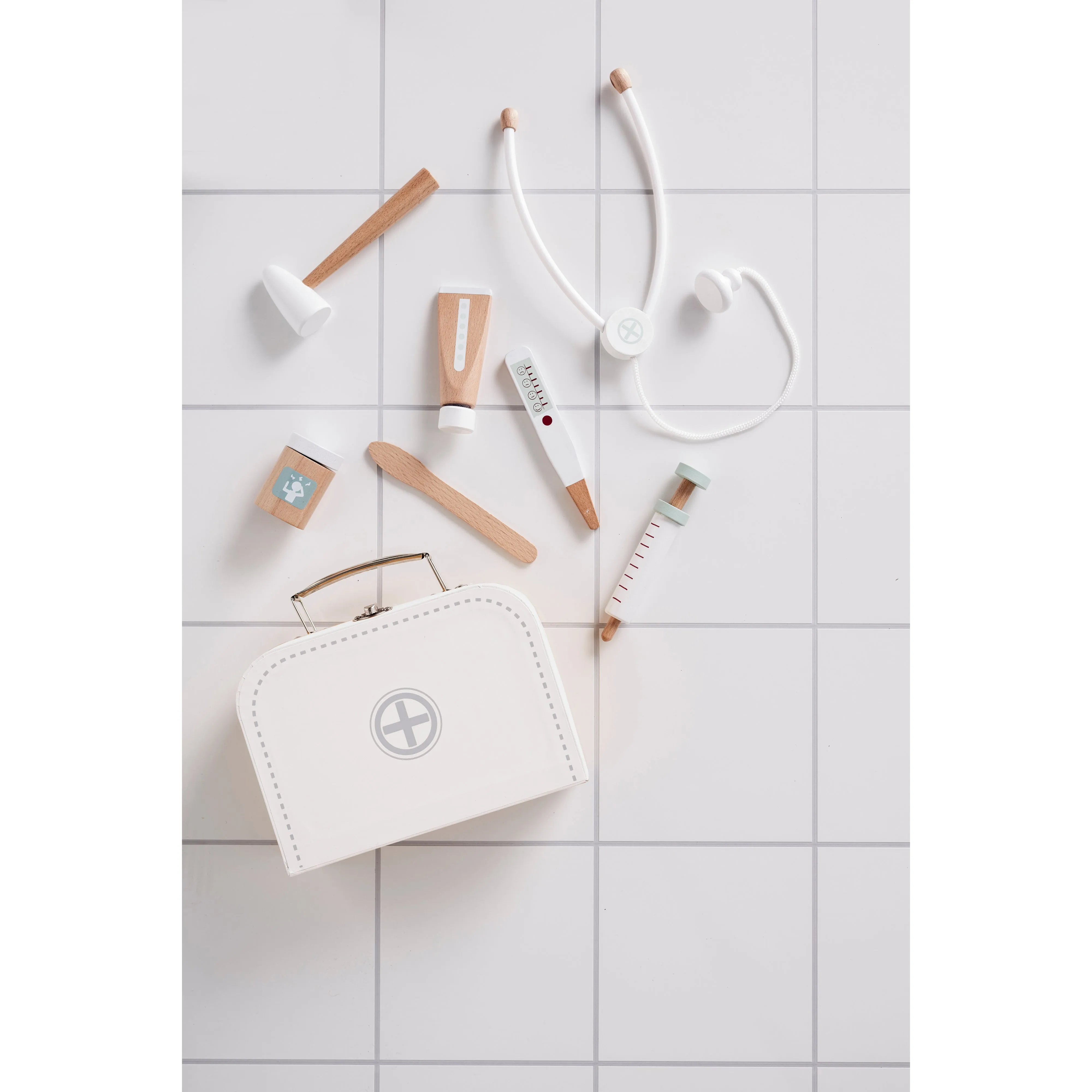 Kid's Concept Doctors Case White Kid's Hub