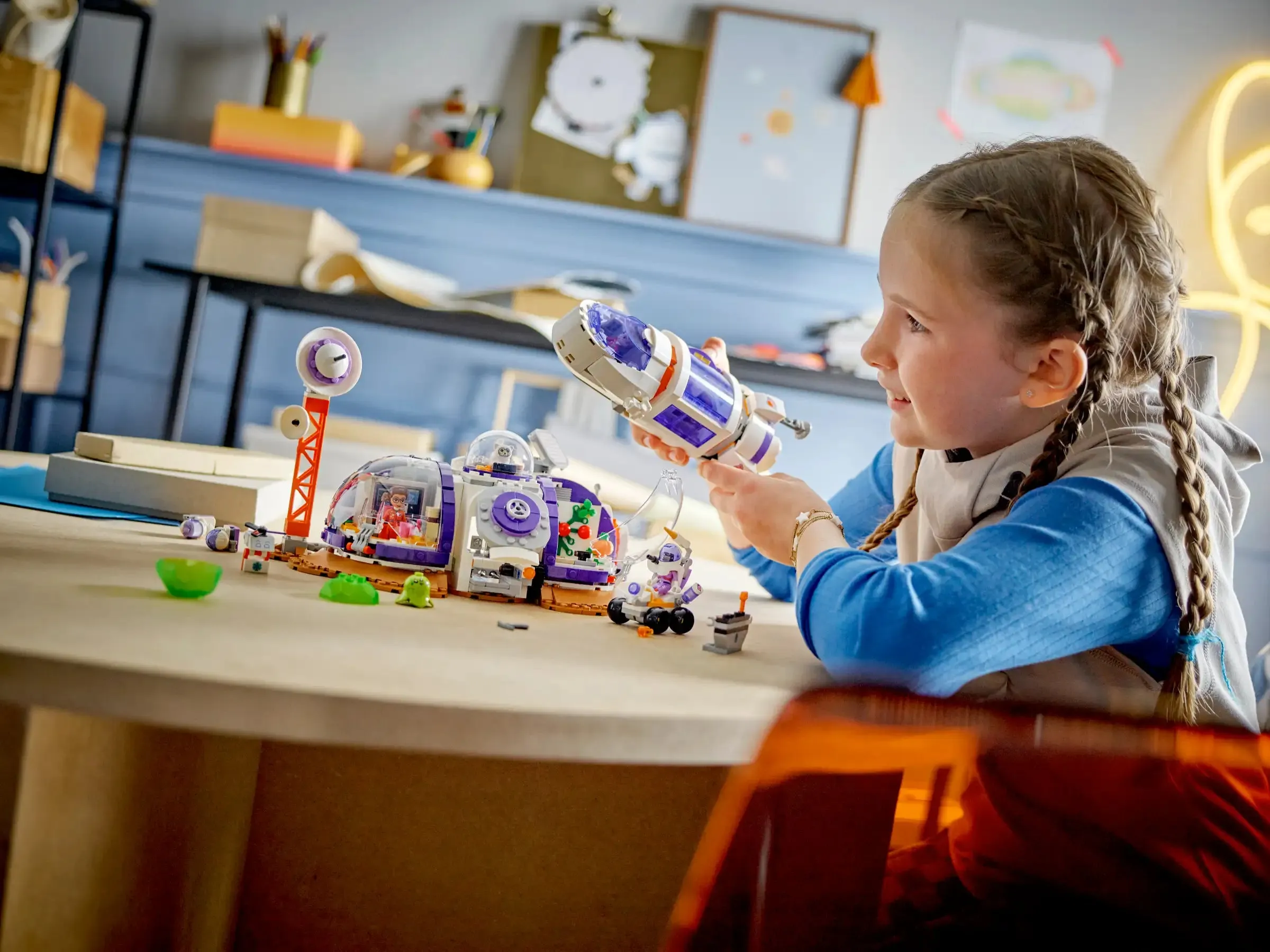 LEGO FRIENDS 42605 Mars Space Base and Rocket