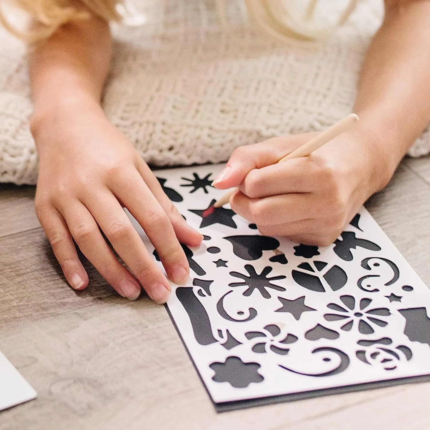 Melissa & Doug Deluxe Scratch Art Set