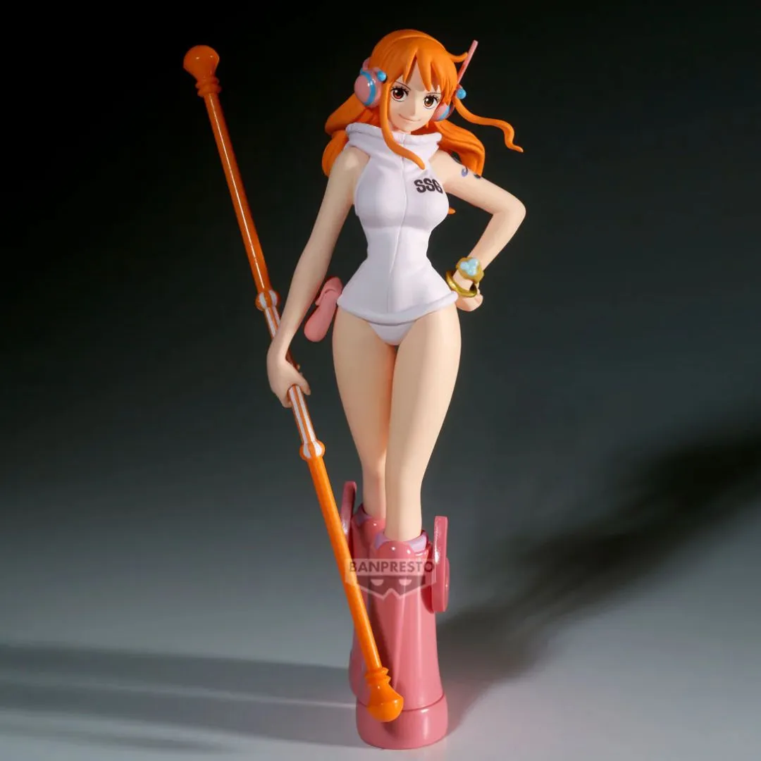 One Piece The Shukko - Nami - Ver.Egghead Figure  Statue By Banpresto