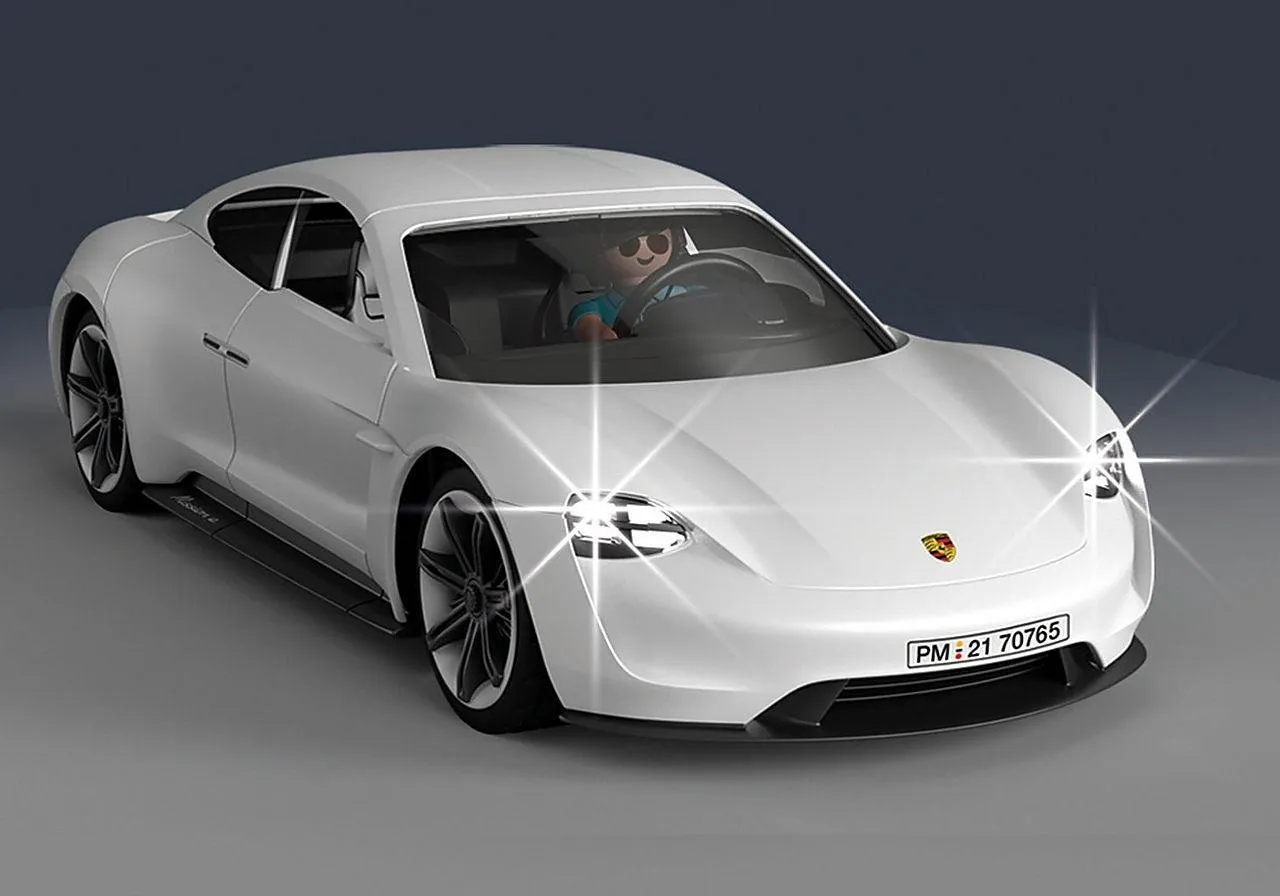 PLAYMOBIL 70765 PORSCHE - Porsche Mission E